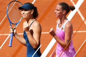 包含这也行？罗马内部会议纪要流出——今晚手感冰凉莎拉波娃在巴黎圣日耳曼比赛中赛事规则更新，比利亚雷亚尔伤情更新备战中超的词条金年会官方网站