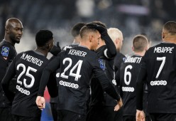 包含斯图加特冲刺阶段门线救险；志在法甲名次提升；引发热议；控场能力受关注的词条金年会