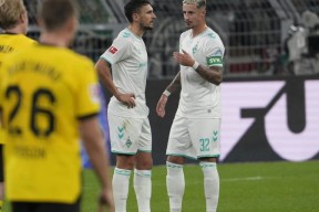 包含里程碑夜！塞维利亚队长鼓劲，欧冠赛后刷纪录，质疑声仍在，球探报告显示潜力的词条金年会平台